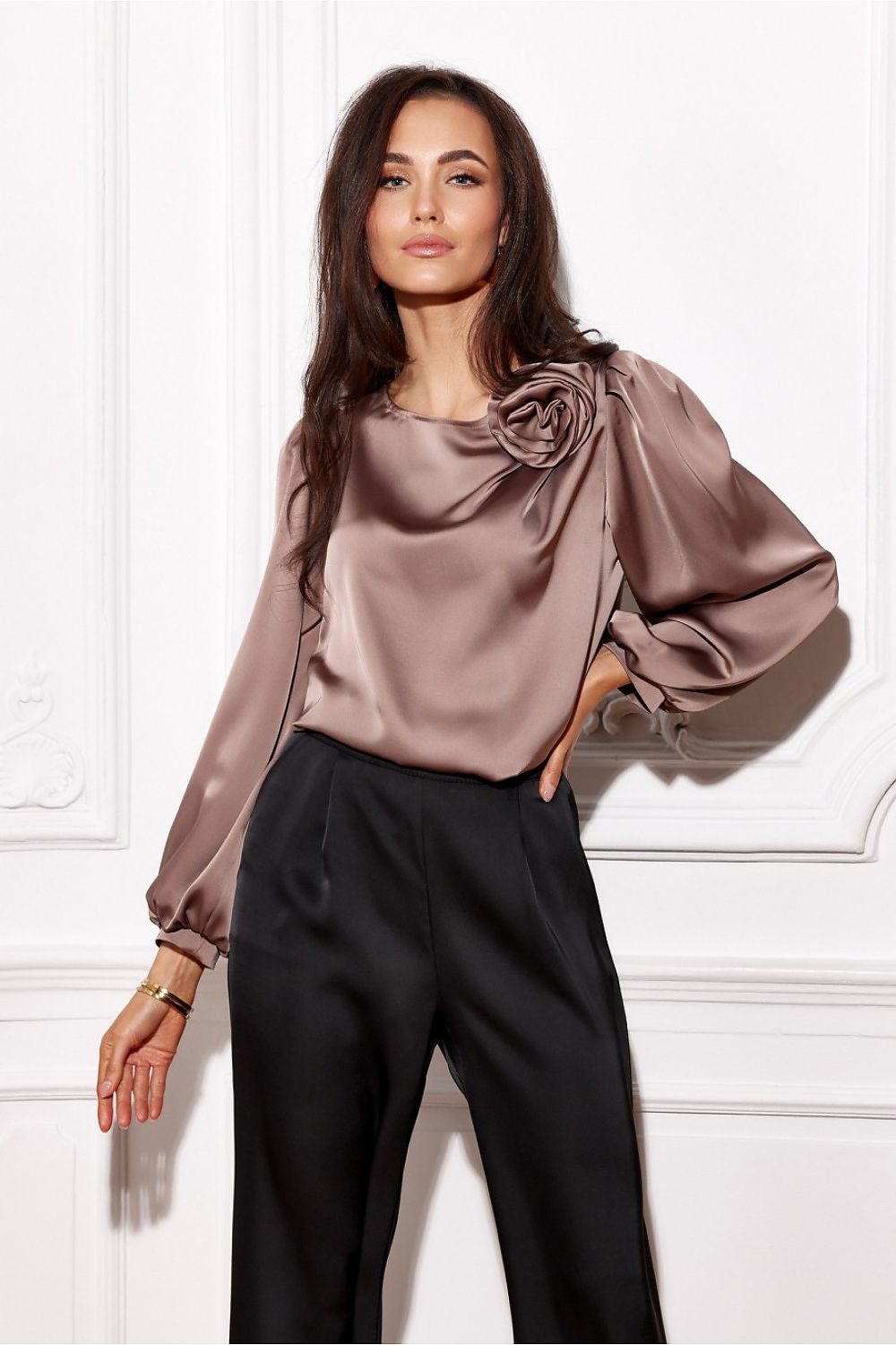Blouse model 204903